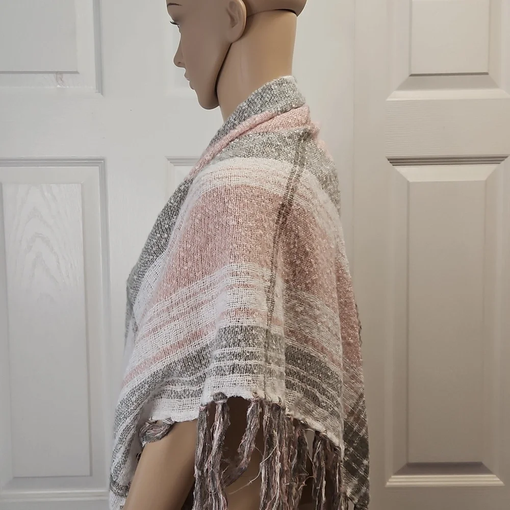 Altar'd State Pink and Gray Shawl with Fringe